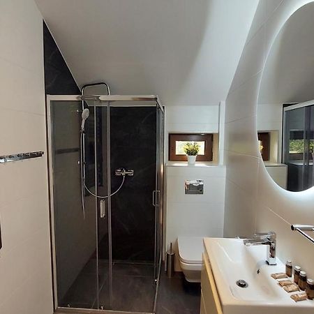 Apartamenty Starowiejska 39, Ryczow - 10Km Od Zator Energylandia المظهر الخارجي الصورة